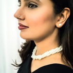 Classic Pearl Necklace Set - Image 4