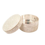 White Metal Banta JI - Image 6