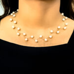 Stylish Zigzag Pearl Necklace - Image 3