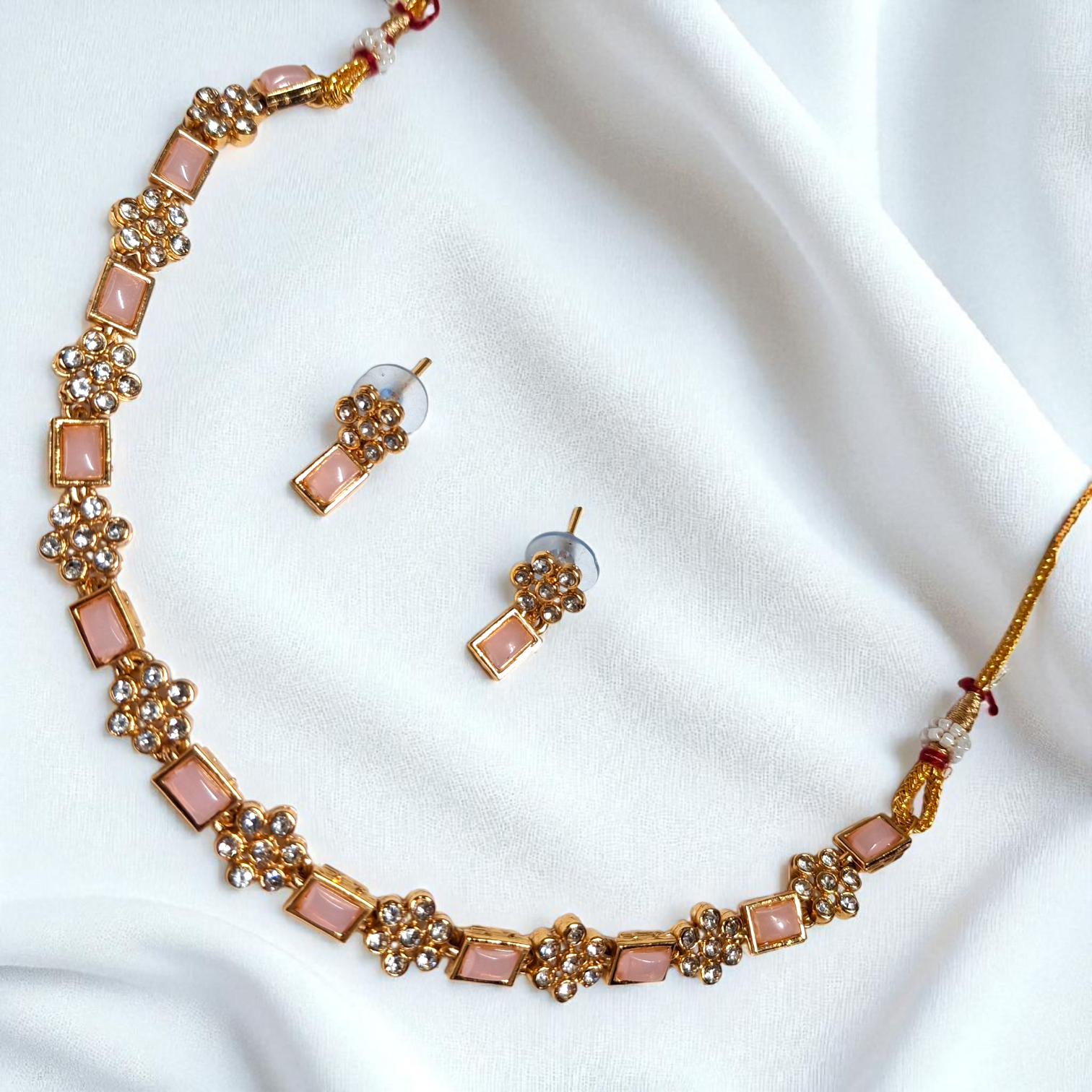 C2-1 Kundan Petals Choker Golden Necklace Set - Image 1