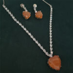 AD Heart Shape Necklace Set - Image 4