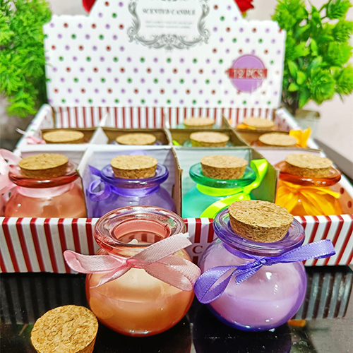 2 Scented Candles - Image 1