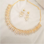 Dazzling Diamond-Look Choker Necklace Set - Image 5