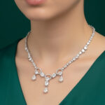 The Serpentine Drop Necklace Set - Image 3