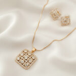 Square Cluster Pendent Set - Image 5