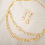 Chic Layered Sparkle Necklace Set - Image 5