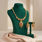 Rangratna Heritage Kundan Necklace Set - Image 2