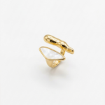 Artisan Hammered Gold Mother of Pearl Cocktail Ring - Image 3