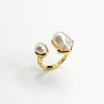 The Parisian Heritage Baroque Ring – Bold Irregular Cultured Pearl with 18K Gold Finish, Adjustable High-Fashion Statement Band - Image 2